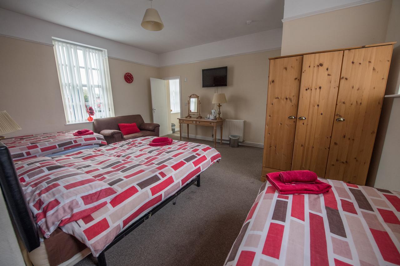 The Rodney Hotel Warrington Bagian luar foto