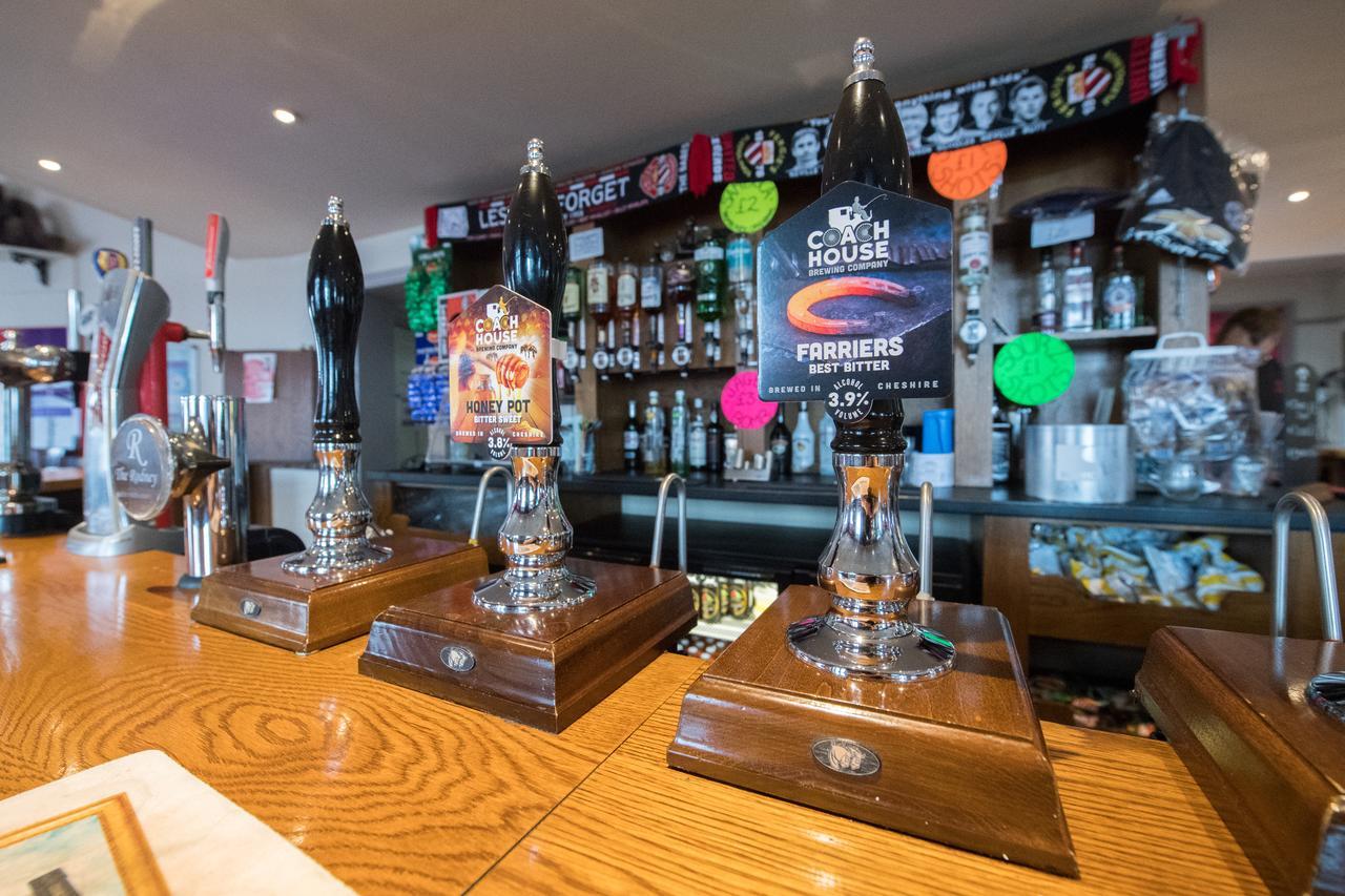 The Rodney Hotel Warrington Bagian luar foto